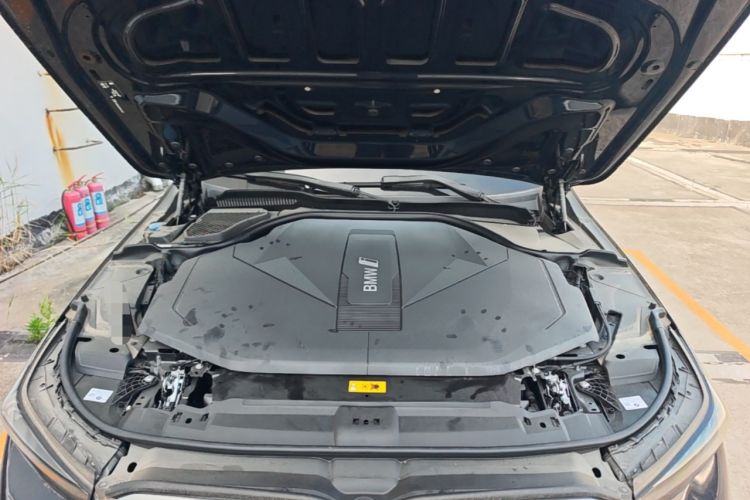 Used BMW i5 2024 eDrive 35L Luxury Package Engine Bay