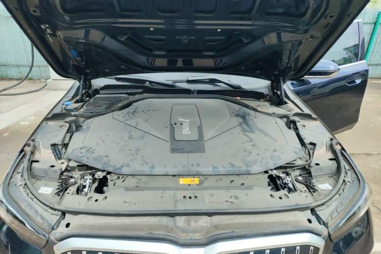 Used BMW i5 2024 eDrive 35L Luxury Package Engine Bay