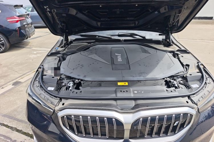 Used BMW i5 2024 eDrive 35L Prestige Luxury Package Engine Bay Right