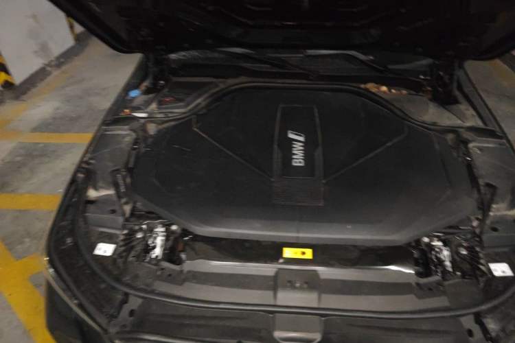 Used BMW i5 2024 eDrive 35L M Sport Package Engine Bay Right