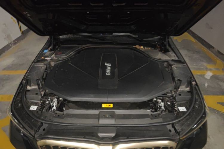 Used BMW i5 2024 eDrive 35L M Sport Package Engine Bay