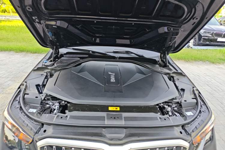 Used BMW i5 2024 eDrive 35L M Sport Package Engine Bay