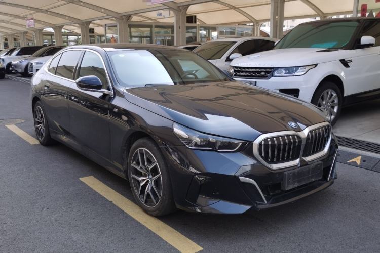 Used BMW i5 2024 eDrive 35L M Sport Package Exterior 1