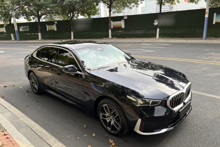 Used BMW i5 2024 eDrive 35L Prestige Luxury Package Exterior 5