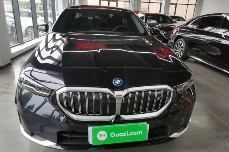 Used BMW i5 2024 eDrive 35L Prestige Luxury Package Front