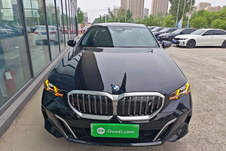 Used BMW i5 2024 eDrive 35L Luxury Model with M Sport Package Front