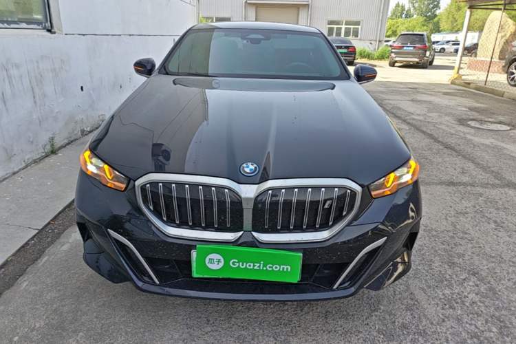 Used BMW i5 2024 eDrive 35L M Sport Package Front