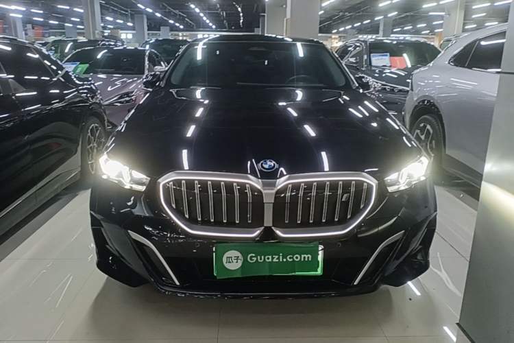 Used BMW i5 2024 eDrive 35L M Sport Package Front
