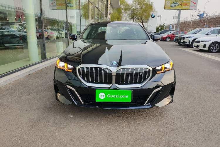 Used BMW i5 2024 eDrive 35L M Sport Package Front
