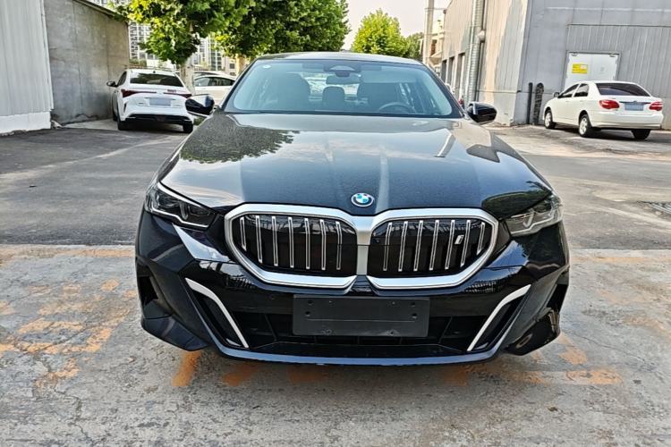 Used BMW i5 2024 eDrive 35L Luxury Model with M Sport Package Front