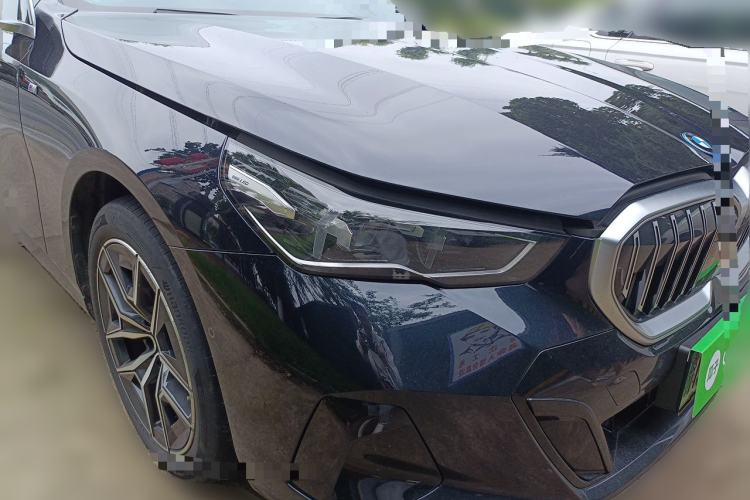 Used BMW i5 2024 eDrive 35L M Sport Package Front Right 45 Deg