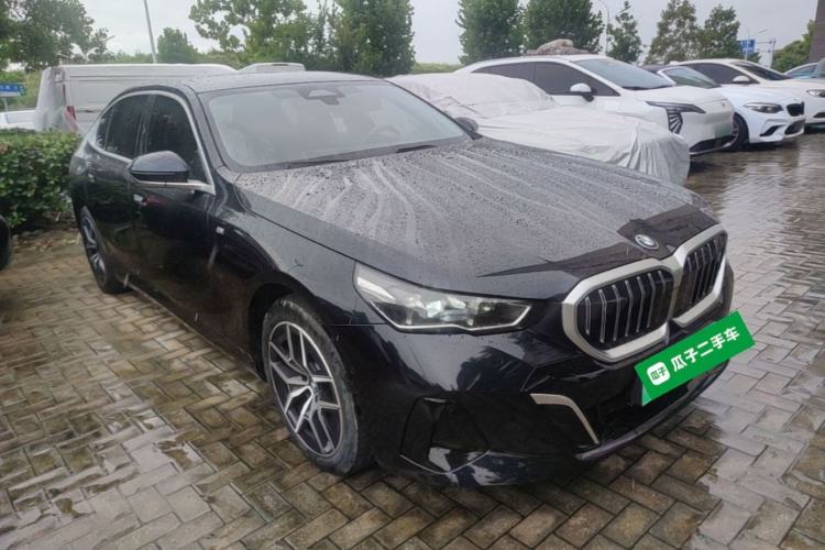 Used BMW i5 2024 eDrive 35L M Sport Package Front Right 45 Deg