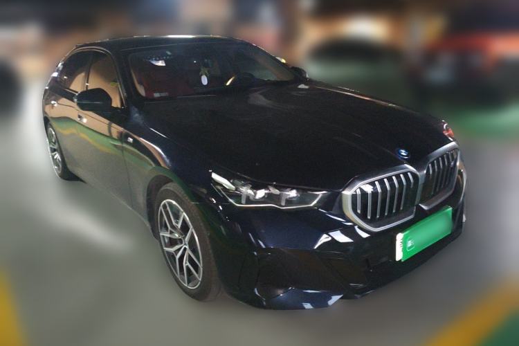 Used BMW i5 2024 eDrive 35L M Sport Package Front Right 45 Deg