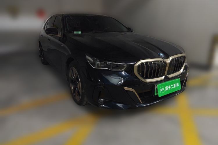 Used BMW i5 2024 eDrive 35L M Sport Package Front Right 45 Deg