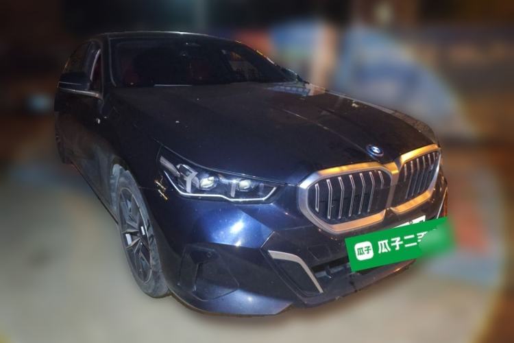 Used BMW i5 2024 eDrive 35L M Sport Package Front Right 45 Deg