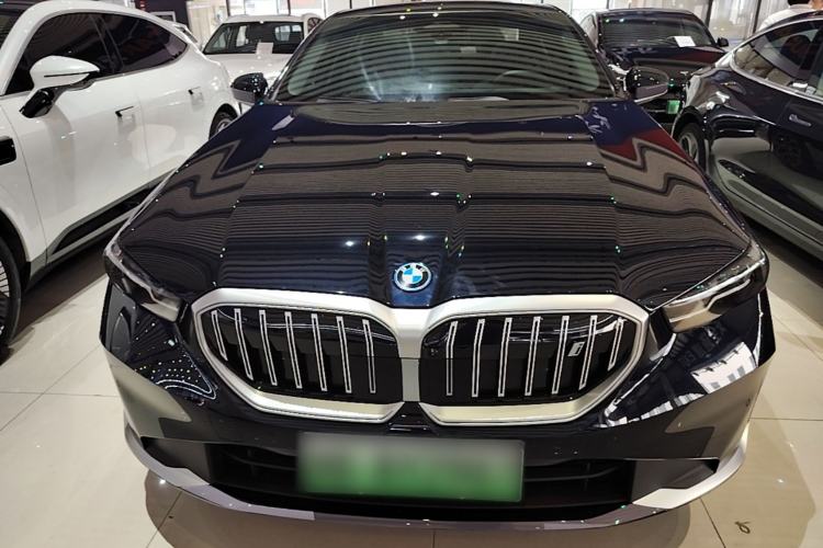 Used BMW i5 2024 eDrive 35L Prestige Luxury Package Front