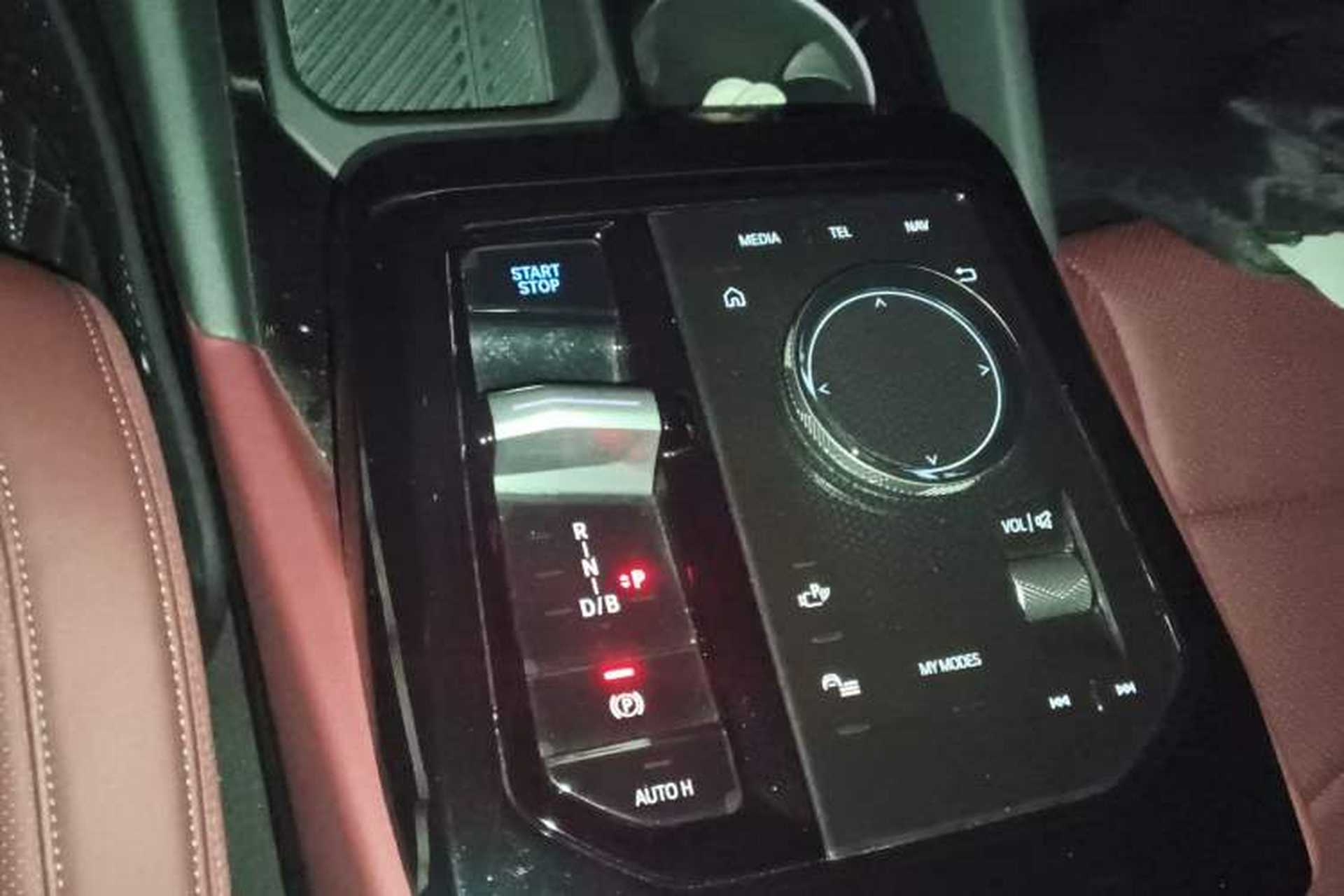 Used BMW i5 2024 eDrive 35L M Sport Package Gear Lever
