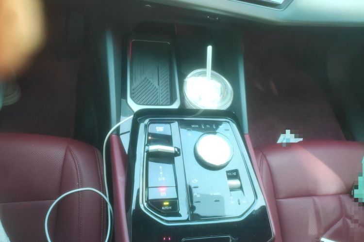 Used BMW i5 2024 eDrive 35L M Sport Package Gear Lever