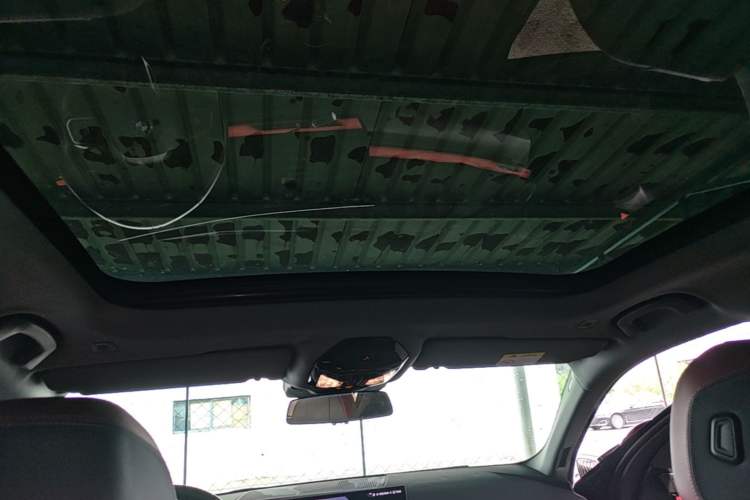 Used BMW i5 2024 eDrive 35L M Sport Package Headliner