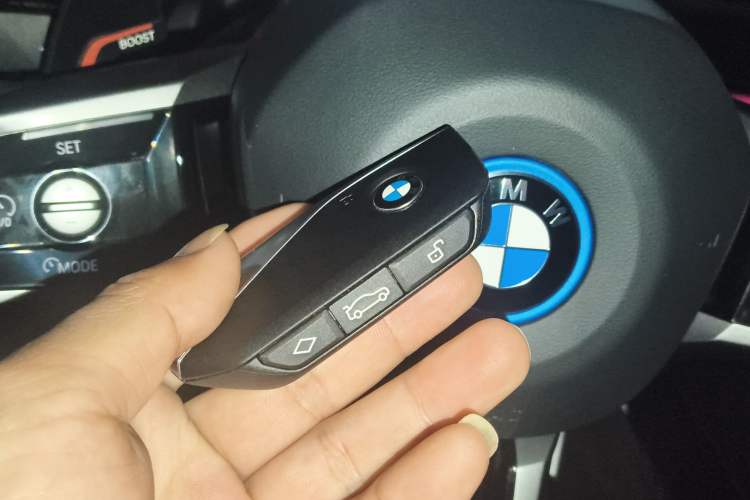 Used BMW i5 2024 eDrive 35L M Sport Package Interior 1