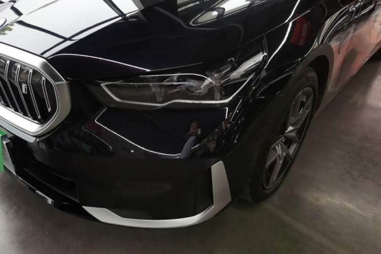 Used BMW i5 2024 eDrive 35L Prestige Luxury Package Left Front Headlight