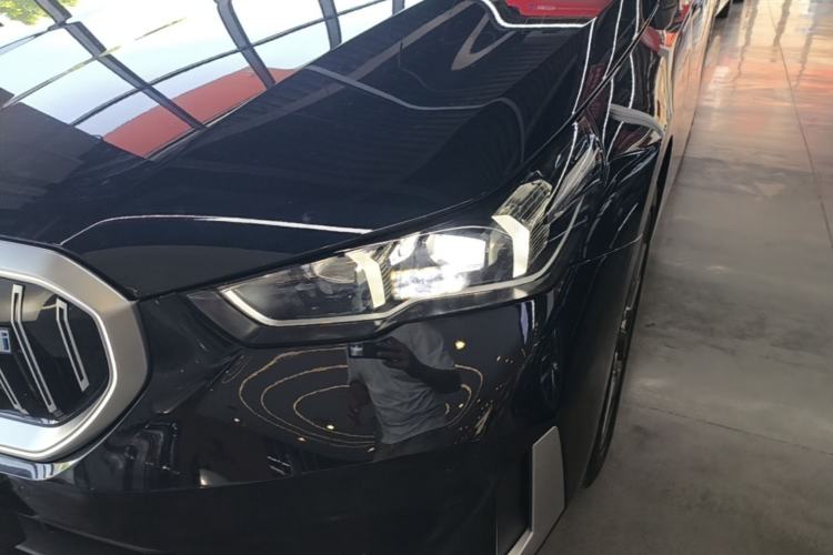 Used BMW i5 2024 eDrive 35L Luxury Package Left Front Headlight