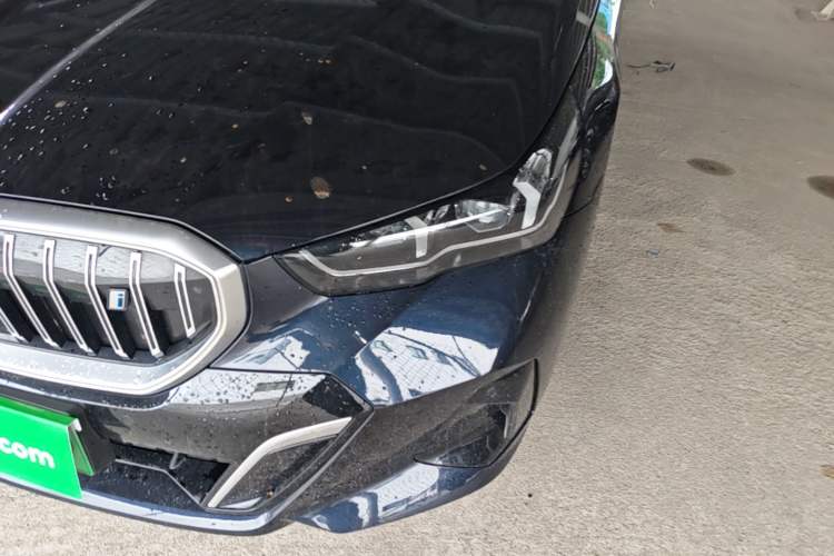 Used BMW i5 2024 eDrive 35L M Sport Package Left Front Headlight