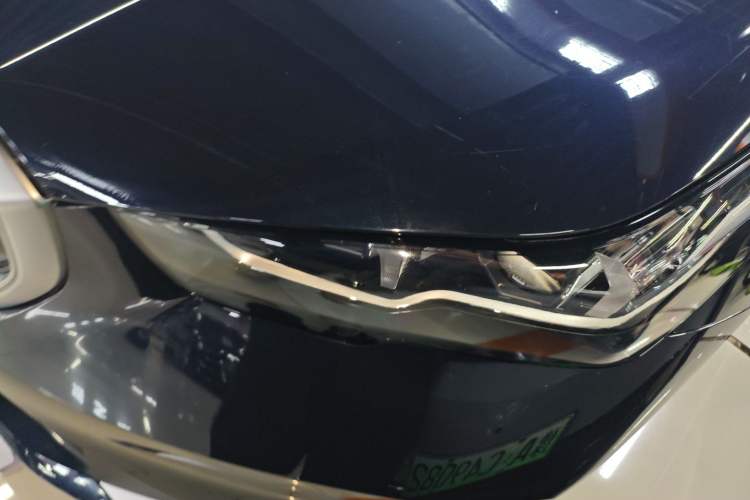 Used BMW i5 2024 eDrive 35L Luxury Package Left Front Headlight