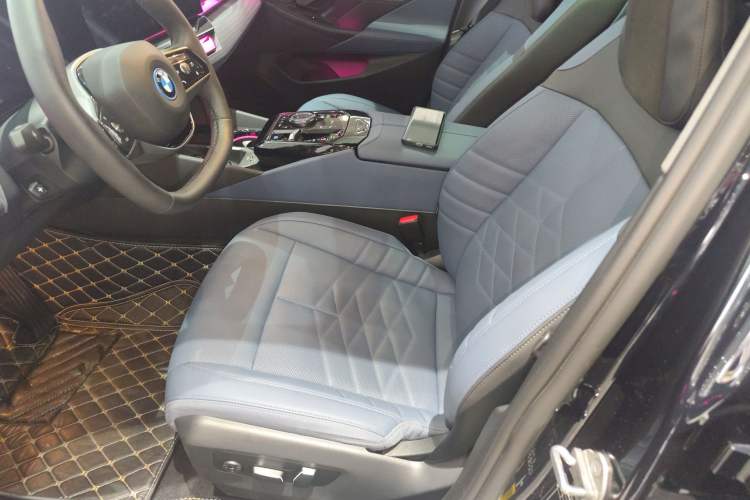 Used BMW i5 2024 eDrive 35L Prestige Luxury Package Left Front Seat