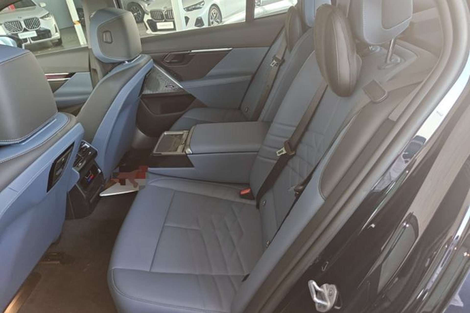 Used BMW i5 2024 eDrive 35L Luxury Model with M Sport Package Left Rear Seat