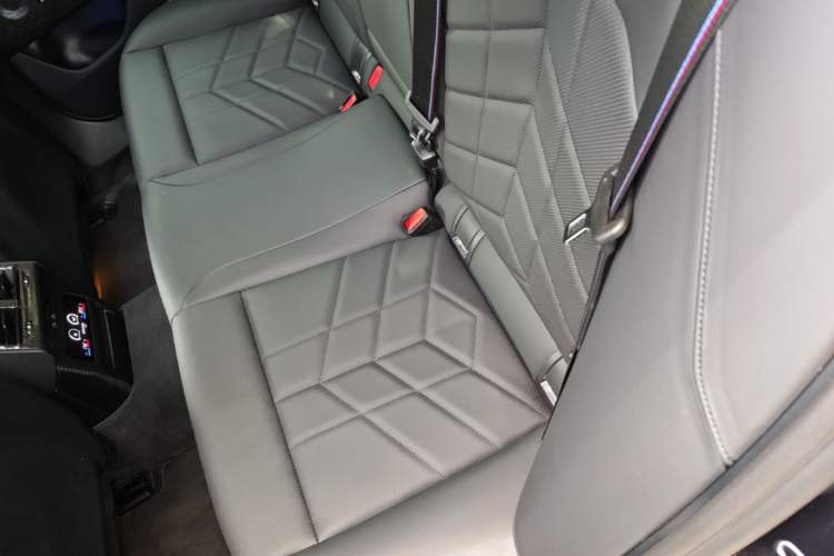 Used BMW i5 2024 xDrive M60 Left Rear Seat