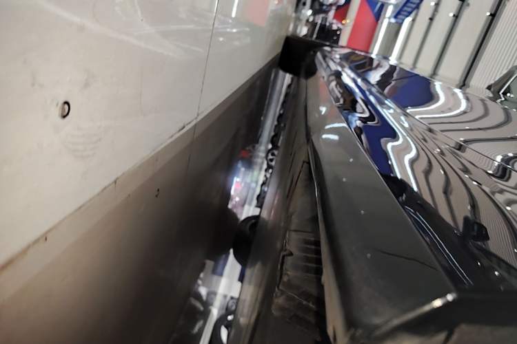 Used BMW i5 2024 eDrive 35L Prestige Luxury Package Left Side Sill