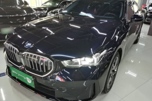 Used BMW i5 2024 eDrive 35L Prestige Luxury Package