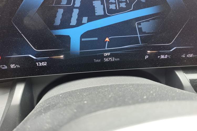 Used BMW i5 2024 eDrive 35L Luxury Package Odometer Close Up