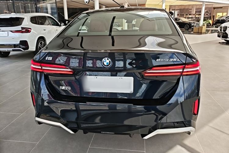 Used BMW i5 2024 eDrive 35L M Sport Package Rear