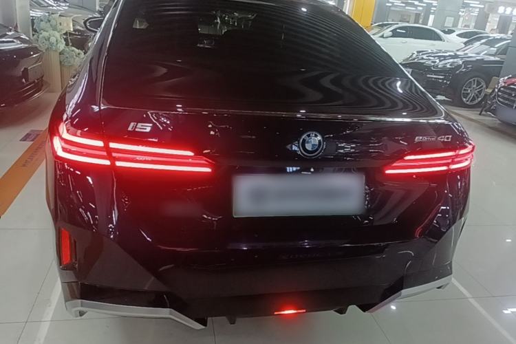 Used BMW i5 2024 eDrive 35L M Sport Package Rear