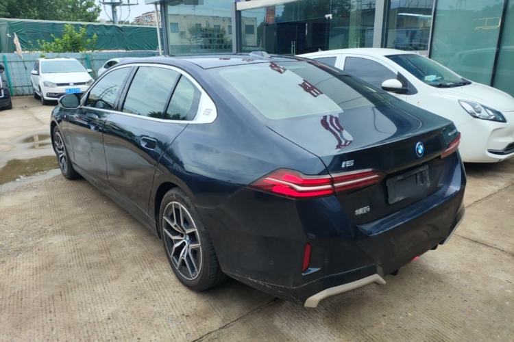 Used BMW i5 2024 eDrive 35L M Sport Package Rear Left 45 Deg