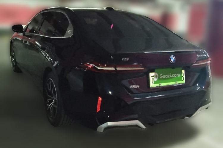 Used BMW i5 2024 eDrive 35L M Sport Package Rear Left 45 Deg