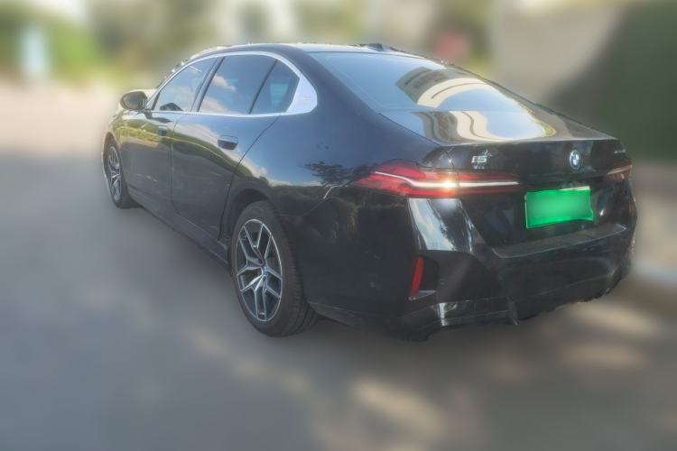 Used BMW i5 2024 eDrive 35L M Sport Package Rear Left 45 Deg