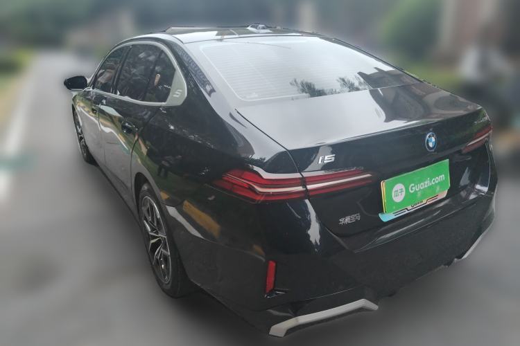 Used BMW i5 2024 eDrive 35L M Sport Package Rear Left 45 Deg