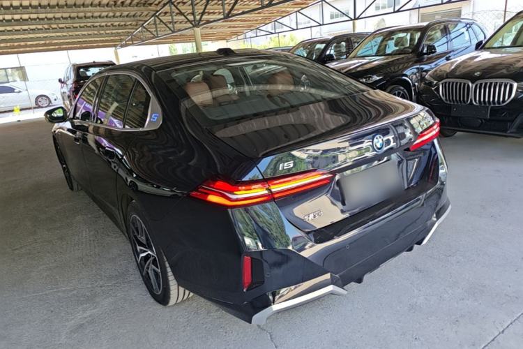 Used BMW i5 2024 eDrive 35L M Sport Package Rear Left 45 Deg