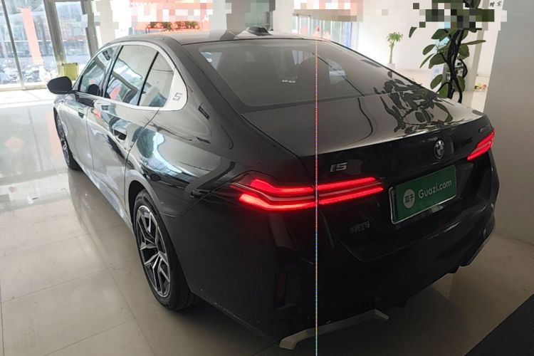 Used BMW i5 2024 eDrive 35L M Sport Package Rear Left 45 Deg