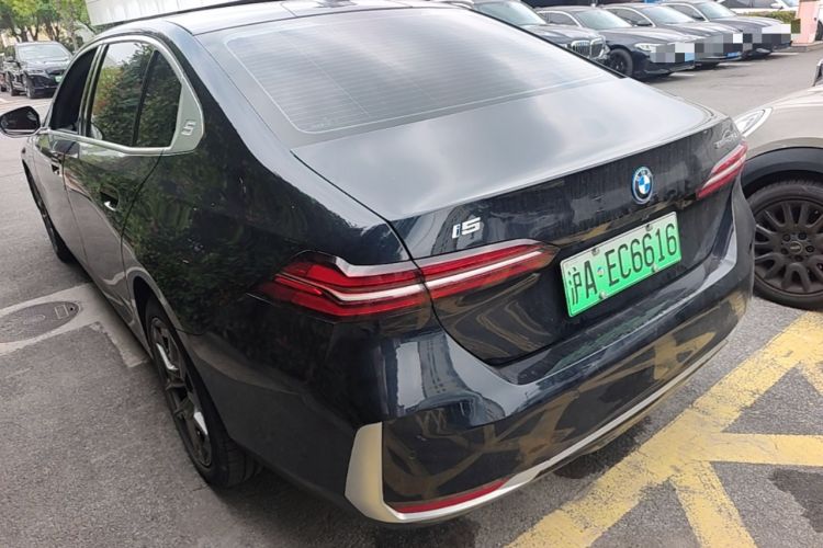 Used BMW i5 2024 eDrive 35L Luxury Package Rear Left 45 Deg