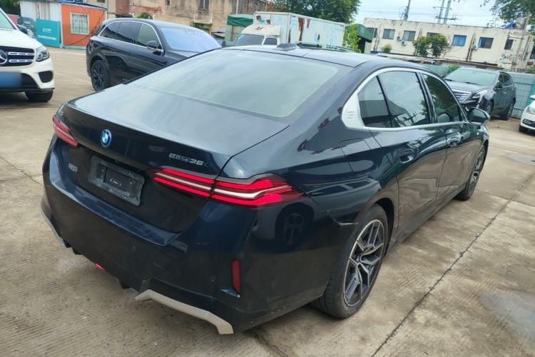 Used BMW i5 2024 eDrive 35L M Sport Package Rear Right 45 Deg