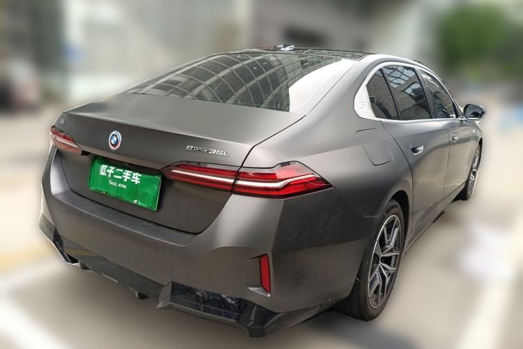 Used BMW i5 2024 eDrive 35L M Sport Package Rear Right 45 Deg