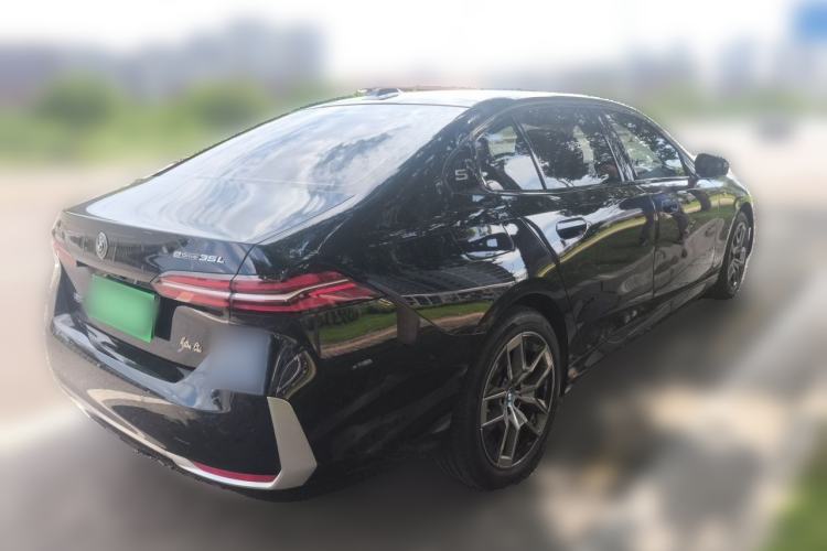 Used BMW i5 2024 eDrive 35L Prestige Luxury Package Rear Right 45 Deg