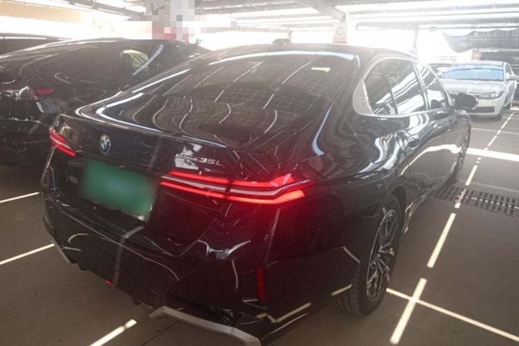 Used BMW i5 2024 eDrive 35L M Sport Package Rear Right 45 Deg