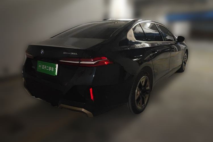 Used BMW i5 2024 eDrive 35L M Sport Package Rear Right 45 Deg