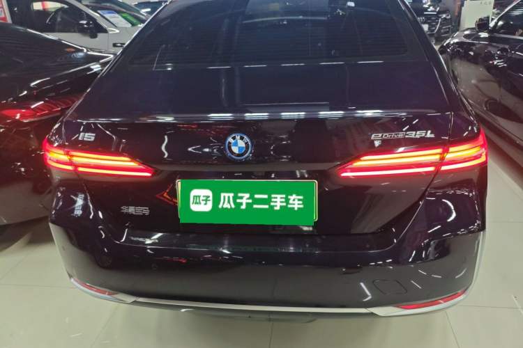 Used BMW i5 2024 eDrive 35L Luxury Package Rear