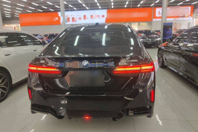 Used BMW i5 2024 eDrive 35L Luxury Package Rear